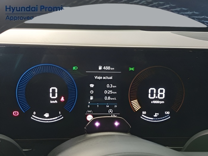 Hyundai Kona 1.0 TGDi Maxx 4x2 88 kW (120 CV) Vehículo usado en Sevilla Hyundai Kona 1.0 TGDi Maxx 4x2 88 kW (120 CV) Vehículo usado en Sevilla