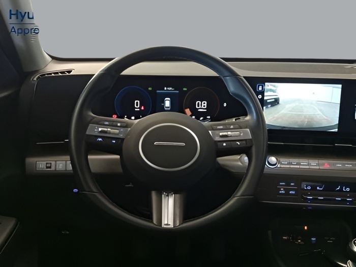 Hyundai Kona 1.0 TGDi Maxx 4x2 88 kW (120 CV) Vehículo usado en Sevilla Hyundai Kona 1.0 TGDi Maxx 4x2 88 kW (120 CV) Vehículo usado en Sevilla