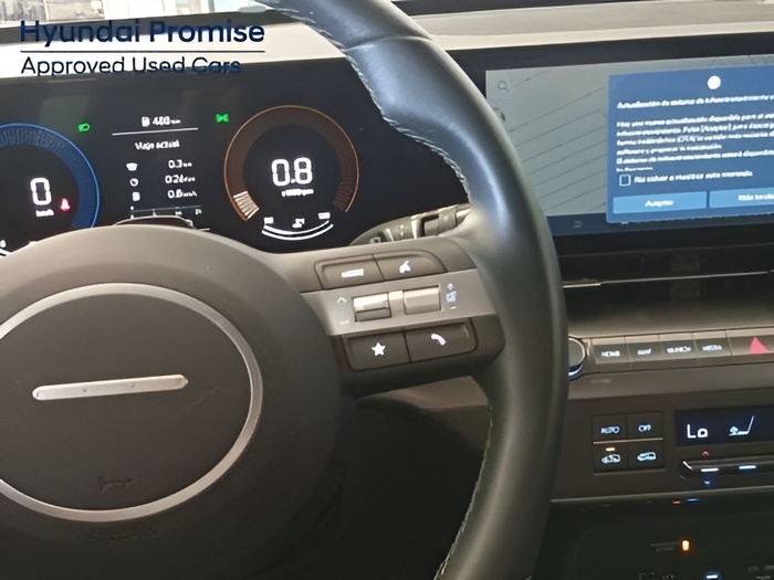 Hyundai Kona 1.0 TGDi Maxx 4x2 88 kW (120 CV) Vehículo usado en Sevilla Hyundai Kona 1.0 TGDi Maxx 4x2 88 kW (120 CV) Vehículo usado en Sevilla