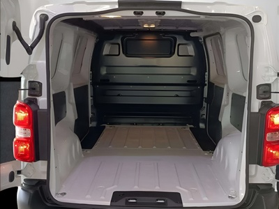 Opel Vivaro Furgon 1.5 Diesel M Standart 75 kW (102 CV) 17 Opel Vivaro Furgon 1.5 Diesel M Standart 75 kW (102 CV) 17