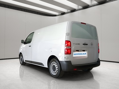 Opel Vivaro Furgon 1.5 Diesel M Standart 75 kW (102 CV) 5 Opel Vivaro Furgon 1.5 Diesel M Standart 75 kW (102 CV) 5