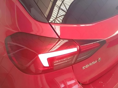 Opel Corsa-e 50kWh GS 100 kW (136 CV) 12 Opel Corsa-e 50kWh GS 100 kW (136 CV) 12