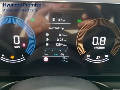 Hyundai Tucson 1.6 D 48V Maxx DCT 100 kW (136 CV) 8 Hyundai Tucson 1.6 D 48V Maxx DCT 100 kW (136 CV) 8