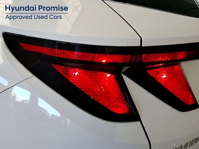 Hyundai Tucson 1.6 D 48V Maxx DCT 100 kW (136 CV) 18 Hyundai Tucson 1.6 D 48V Maxx DCT 100 kW (136 CV) 18