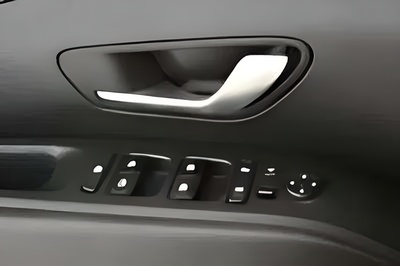 Hyundai Tucson 1.6 TGDI Klass 4x2 110 kW (150 CV) 9 Hyundai Tucson 1.6 TGDI Klass 4x2 110 kW (150 CV) 9