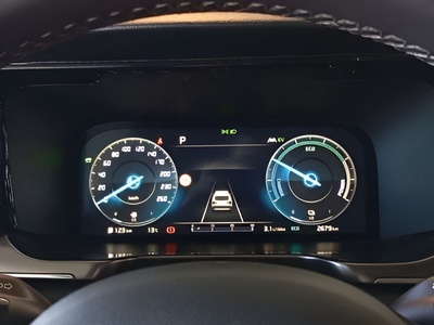 Kia Sorento 1.6 T-GDi PHEV Drive 4x4 195 kW (265 CV) 14 Kia Sorento 1.6 T-GDi PHEV Drive 4x4 195 kW (265 CV) 14