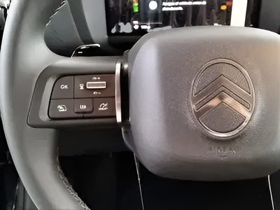 Citroen C4 Hybrid 145 Business Edition e-DCS6 107 kW (145 CV) 11 Citroen C4 Hybrid 145 Business Edition e-DCS6 107 kW (145 CV) 11