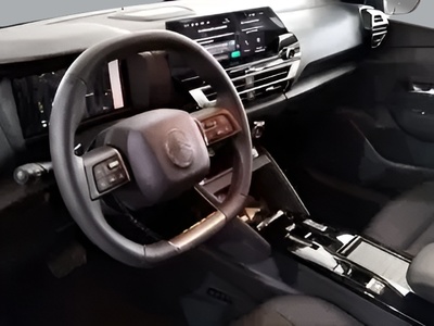 Citroen C4 Hybrid 145 Business Edition e-DCS6 107 kW (145 CV) 8 Citroen C4 Hybrid 145 Business Edition e-DCS6 107 kW (145 CV) 8