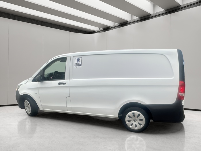 Mercedes-Benz Vito Furgon 114 CDI Larga 100 kW (136 CV) Vehículo usado en Sevilla Mercedes-Benz Vito Furgon 114 CDI Larga 100 kW (136 CV) Vehículo usado en Sevilla