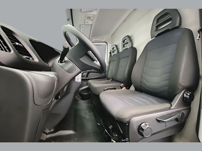 Iveco Daily Furgon 2.3 TD 35S 16 V 4100/H2 115 kW (156 CV) 16 Iveco Daily Furgon 2.3 TD 35S 16 V 4100/H2 115 kW (156 CV) 16