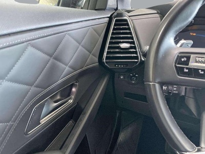 DS DS7 Crossback BlueHDi 130 So Chic Auto 96 kW (130 CV) 14 DS DS7 Crossback BlueHDi 130 So Chic Auto 96 kW (130 CV) 14