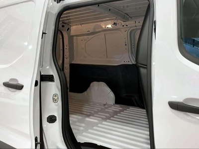 Opel Combo Cargo 1.5 Diesel S&S XL 1000kg 75 kW (102 CV) 21 Opel Combo Cargo 1.5 Diesel S&S XL 1000kg 75 kW (102 CV) 21
