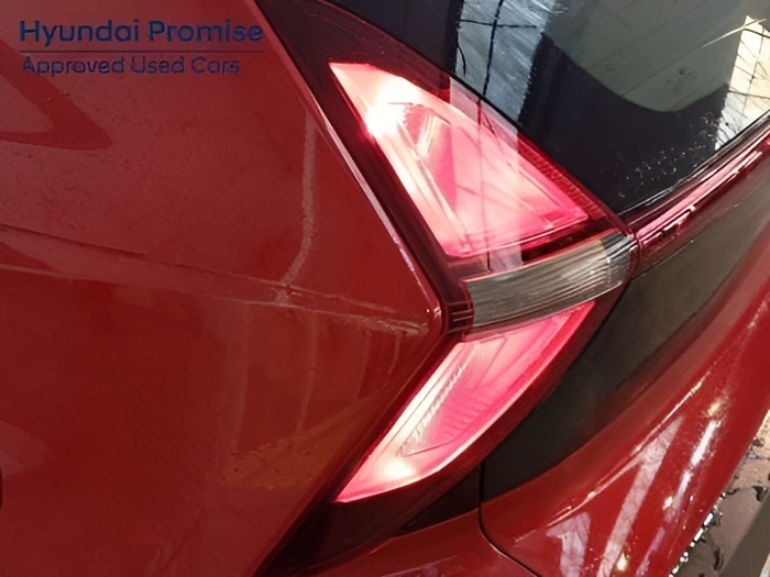 Hyundai Bayon 1.2 MPI Maxx 62 kW (84 CV) Vehículo usado en Sevilla Hyundai Bayon 1.2 MPI Maxx 62 kW (84 CV) Vehículo usado en Sevilla