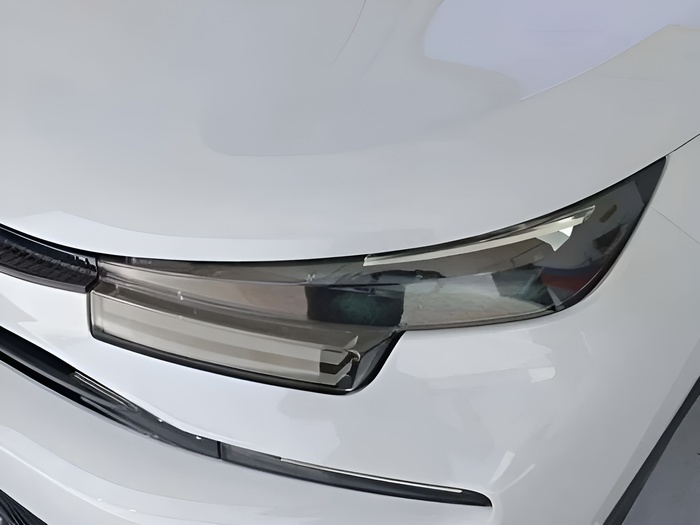 Citroen ë-C4 X 50KWh eléctrico Shine 100 kW (136 CV) Vehículo usado en Sevilla Citroen ë-C4 X 50KWh eléctrico Shine 100 kW (136 CV) Vehículo usado en Sevilla