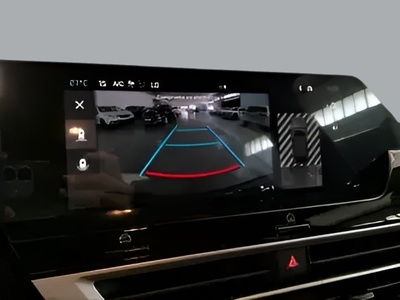 Citroen C4 Hybrid 136 e-DCS6 Business Edition 100 kW (136 CV) 14 Citroen C4 Hybrid 136 e-DCS6 Business Edition 100 kW (136 CV) 14