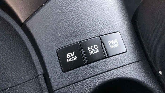 Toyota Auris 140H Hybrid Business 100 kW (136 CV) Vehículo usado en Sevilla Toyota Auris 140H Hybrid Business 100 kW (136 CV) Vehículo usado en Sevilla