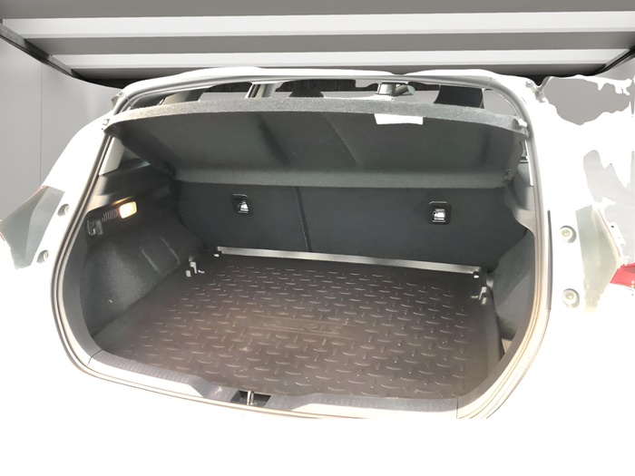 Toyota Auris 140H Hybrid Business 100 kW (136 CV) Vehículo usado en Sevilla Toyota Auris 140H Hybrid Business 100 kW (136 CV) Vehículo usado en Sevilla