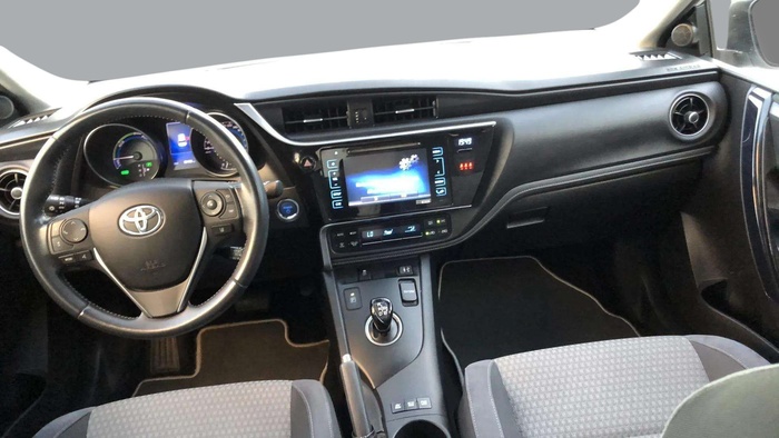 Toyota Auris 140H Hybrid Business 100 kW (136 CV) Vehículo usado en Sevilla Toyota Auris 140H Hybrid Business 100 kW (136 CV) Vehículo usado en Sevilla