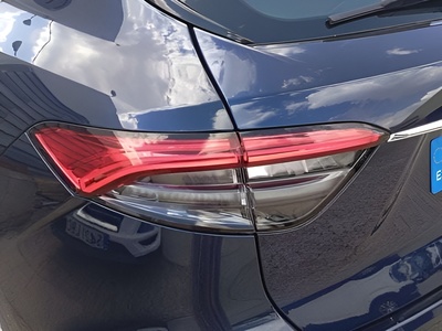 Maserati Levante 2.0 Executive L4 Hybrid-Gasolina AWD 243 kW (330 CV) 23 Maserati Levante 2.0 Executive L4 Hybrid-Gasolina AWD 243 kW (330 CV) 23