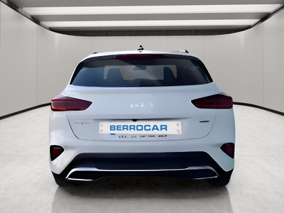 Kia XCeed 1.6 GDi PHEV eMotion 104 kW (141 CV) 14 Kia XCeed 1.6 GDi PHEV eMotion 104 kW (141 CV) 14