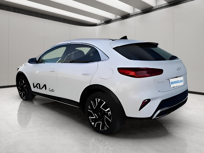 Kia XCeed 1.6 GDi PHEV eMotion 104 kW (141 CV) KM0 en Sevilla Kia XCeed 1.6 GDi PHEV eMotion 104 kW (141 CV) KM0 en Sevilla