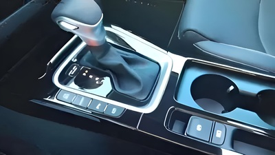 Kia XCeed 1.6 GDi PHEV eMotion 104 kW (141 CV) 22 Kia XCeed 1.6 GDi PHEV eMotion 104 kW (141 CV) 22