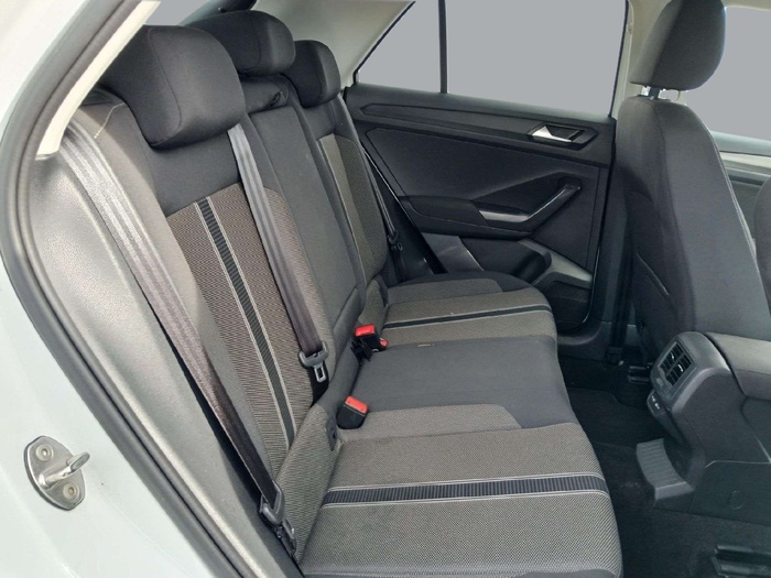 Volkswagen T-Roc Advance 2.0 TDI 85 kW (115 CV) Vehículo usado en Sevilla Volkswagen T-Roc Advance 2.0 TDI 85 kW (115 CV) Vehículo usado en Sevilla