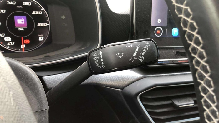 SEAT León 2.0 TDI S&S Style Go 85 kW (115 CV) Vehículo usado en Sevilla SEAT León 2.0 TDI S&S Style Go 85 kW (115 CV) Vehículo usado en Sevilla