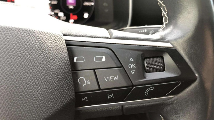 SEAT León 2.0 TDI S&S Style Go 85 kW (115 CV) Vehículo usado en Sevilla SEAT León 2.0 TDI S&S Style Go 85 kW (115 CV) Vehículo usado en Sevilla