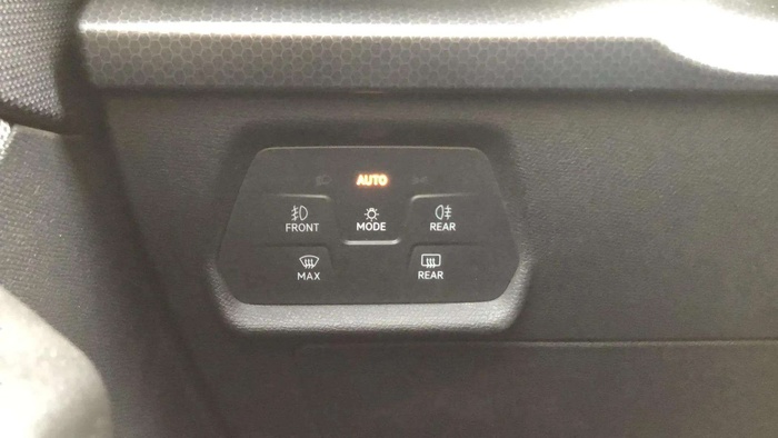 SEAT León 2.0 TDI S&S Style Go 85 kW (115 CV) Vehículo usado en Sevilla SEAT León 2.0 TDI S&S Style Go 85 kW (115 CV) Vehículo usado en Sevilla