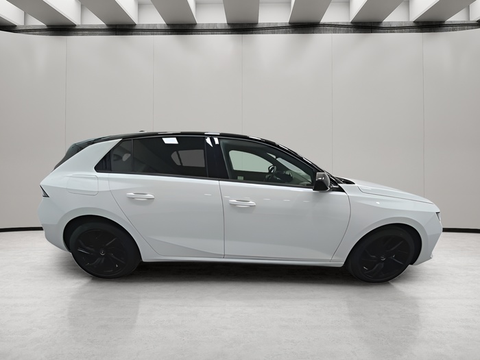 Opel Astra 1.2 Turbo XHT Edition 96 kW (130 CV) Vehículo usado en Sevilla Opel Astra 1.2 Turbo XHT Edition 96 kW (130 CV) Vehículo usado en Sevilla