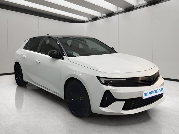 Opel Astra 1.2 Turbo XHT Edition 96 kW (130 CV) Vehículo usado en Sevilla Opel Astra 1.2 Turbo XHT Edition 96 kW (130 CV) Vehículo usado en Sevilla