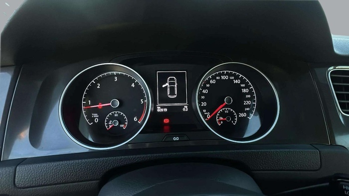 Volkswagen Golf Edition 1.6 TDI 85 kW (115 CV) Vehículo usado en Sevilla Volkswagen Golf Edition 1.6 TDI 85 kW (115 CV) Vehículo usado en Sevilla