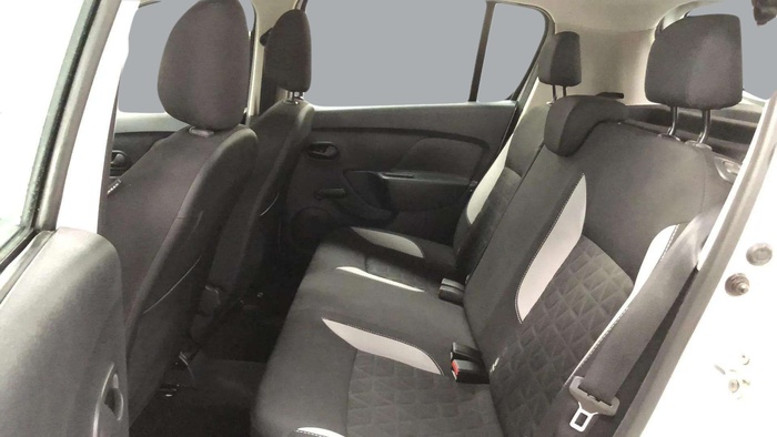 Dacia Sandero Stepway TCe 66 kW (90 CV) Vehículo usado en Sevilla Dacia Sandero Stepway TCe 66 kW (90 CV) Vehículo usado en Sevilla