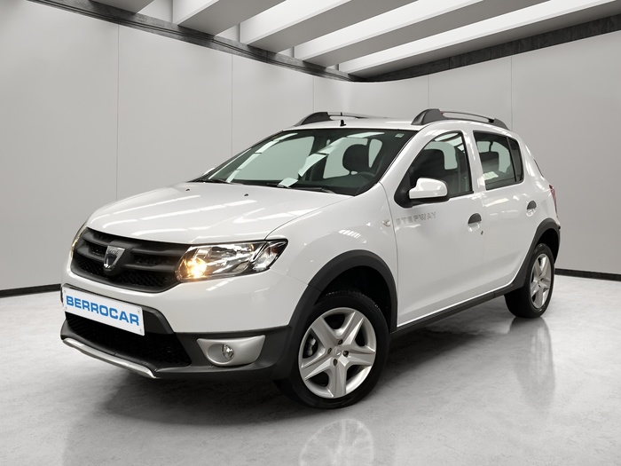 Dacia Sandero Stepway TCe 66 kW (90 CV) Vehículo usado en Sevilla Dacia Sandero Stepway TCe 66 kW (90 CV) Vehículo usado en Sevilla