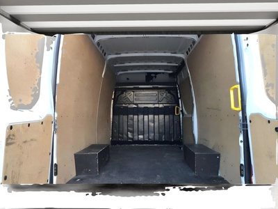 Iveco Daily Furgon 35S 16H V 3520/H3 115 kW (156 CV) 11 Iveco Daily Furgon 35S 16H V 3520/H3 115 kW (156 CV) 11