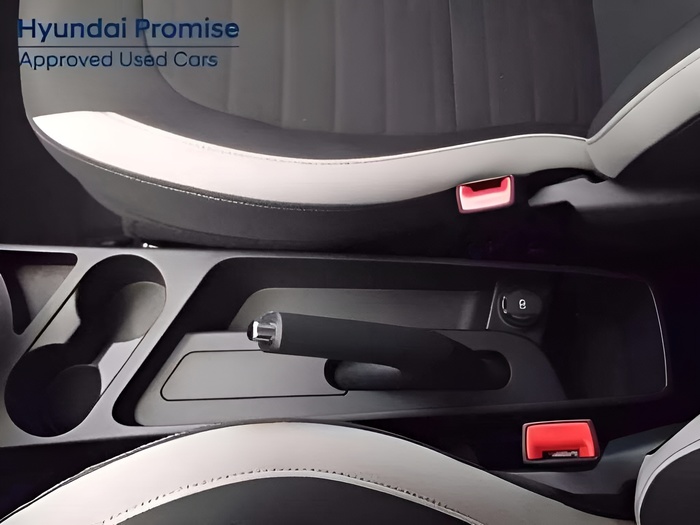 Hyundai i10 1.0 Klass 47 kW (63 CV) Vehículo usado en Sevilla Hyundai i10 1.0 Klass 47 kW (63 CV) Vehículo usado en Sevilla