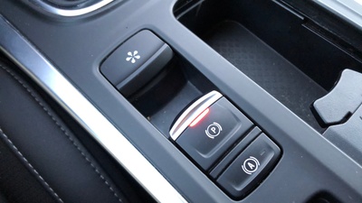 Renault Megane Zen Blue dCi 85 kW (115 CV) EDC 19 Renault Megane Zen Blue dCi 85 kW (115 CV) EDC 19