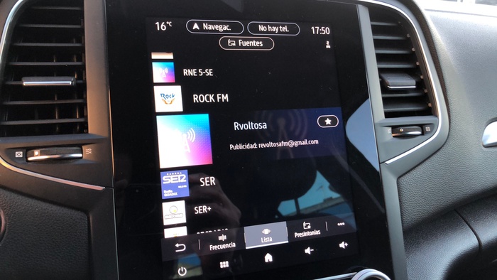 Renault Megane Zen Blue dCi 85 kW (115 CV) EDC Vehículo usado en Sevilla Renault Megane Zen Blue dCi 85 kW (115 CV) EDC Vehículo usado en Sevilla