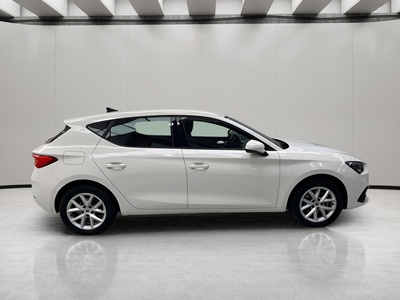 SEAT León 1.0 TSI S&S Style Go 81 kW (110 CV) 2 SEAT León 1.0 TSI S&S Style Go 81 kW (110 CV) 2