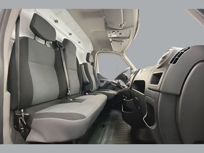 Renault Master Furgon dCi 110 L2H2 3300 81 kW (110 CV) 21 Renault Master Furgon dCi 110 L2H2 3300 81 kW (110 CV) 21
