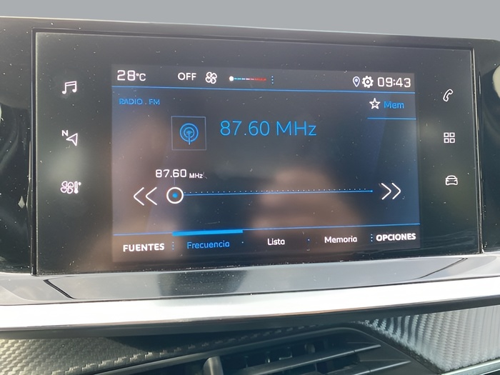 Peugeot 208 PureTech 100 Active Pack 75 kW (100 CV) Vehículo usado en Sevilla Peugeot 208 PureTech 100 Active Pack 75 kW (100 CV) Vehículo usado en Sevilla