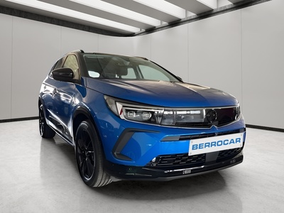 Opel Grandland X 1.2 Turbo Edition 96 kW (130 CV) 3 Opel Grandland X 1.2 Turbo Edition 96 kW (130 CV) 3