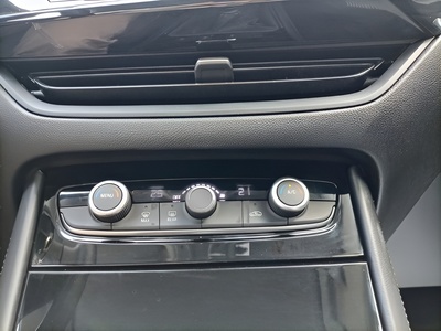 Opel Grandland 1.2 Turbo GS Line 96 kW (130 CV) 7 Opel Grandland 1.2 Turbo GS Line 96 kW (130 CV) 7