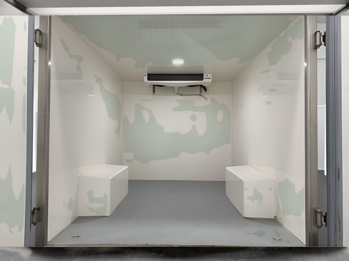 Citroen Jumpy Carozado Caja Cerrada Isotermo Talla M Control BlueHDi 90 kW (122 CV) Vehículo usado en Sevilla Citroen Jumpy Carozado Caja Cerrada Isotermo Talla M Control BlueHDi 90 kW (122 CV) Vehículo usado en Sevilla