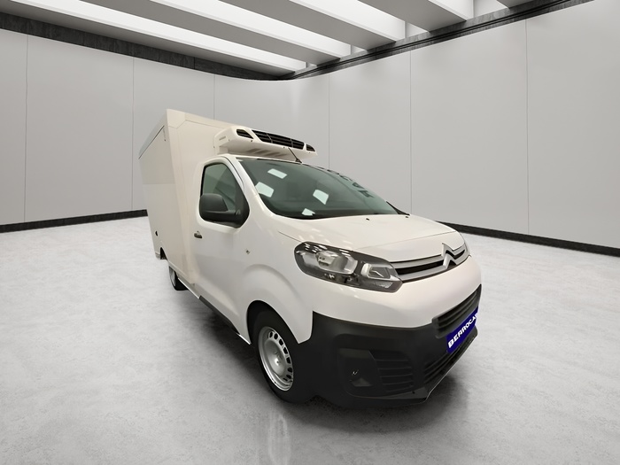 Citroen Jumpy Carozado Caja Cerrada Isotermo Talla M Control BlueHDi 90 kW (122 CV) Vehículo usado en Sevilla Citroen Jumpy Carozado Caja Cerrada Isotermo Talla M Control BlueHDi 90 kW (122 CV) Vehículo usado en Sevilla