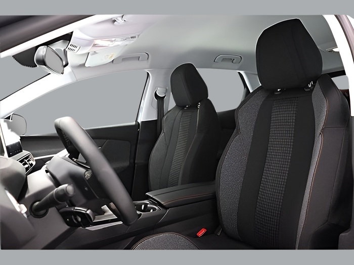 Peugeot 3008 PureTech 130 S&S Active 96 kW (130 CV) Vehículo usado en Sevilla Peugeot 3008 PureTech 130 S&S Active 96 kW (130 CV) Vehículo usado en Sevilla