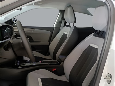 Opel Mokka-e BEV 50kWh GS-e 100 kW (136 CV) 13 Opel Mokka-e BEV 50kWh GS-e 100 kW (136 CV) 13