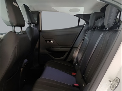 Opel Mokka-e BEV 50kWh GS-e 100 kW (136 CV) 27 Opel Mokka-e BEV 50kWh GS-e 100 kW (136 CV) 27