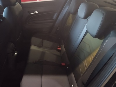 Jeep Avenger BEV Avenger 115 kW (156 CV) 6 Jeep Avenger BEV Avenger 115 kW (156 CV) 6